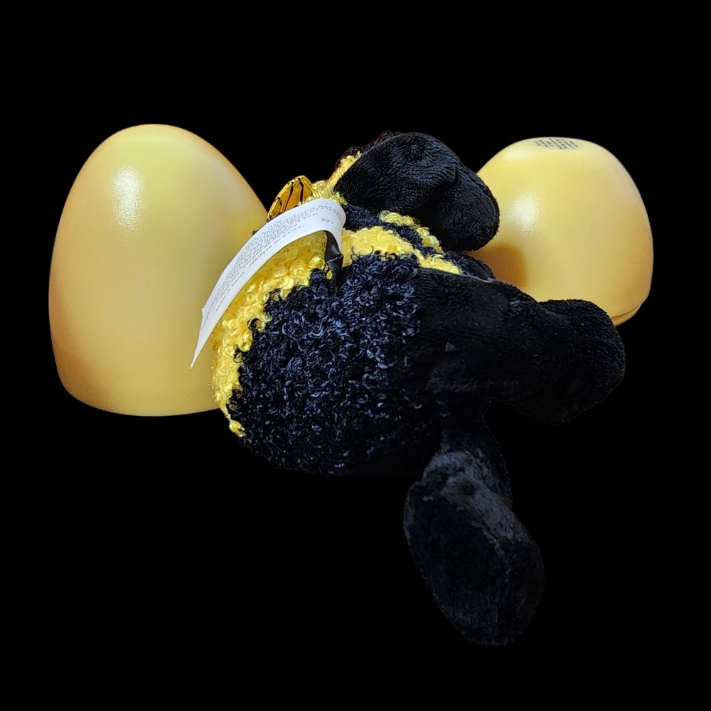 Anne Geddes baby doll famous Bumble Bee in a plastic egg vintage & collectible - Picture 9 of 16